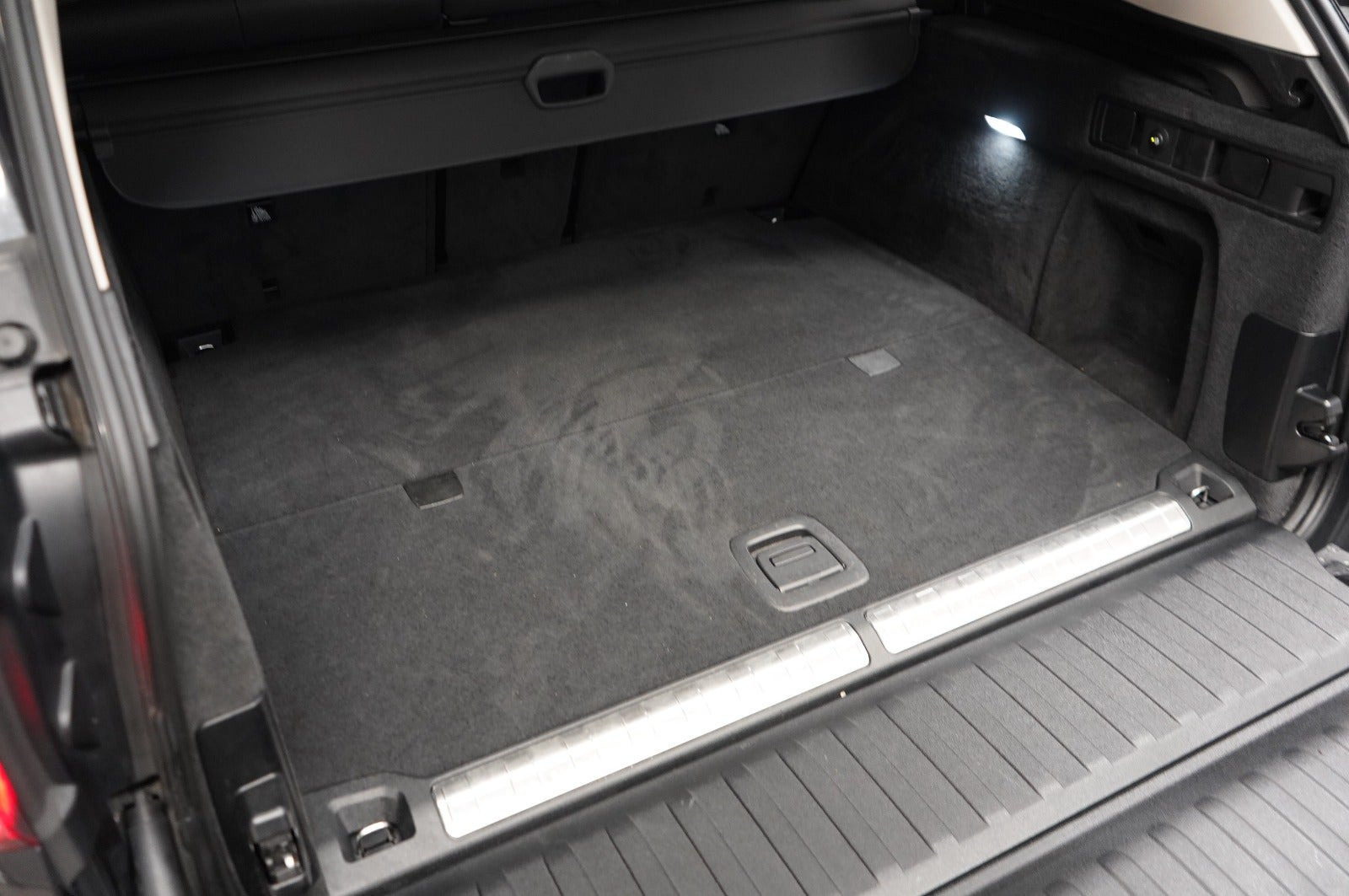Grå BMW X5 fra 2021
