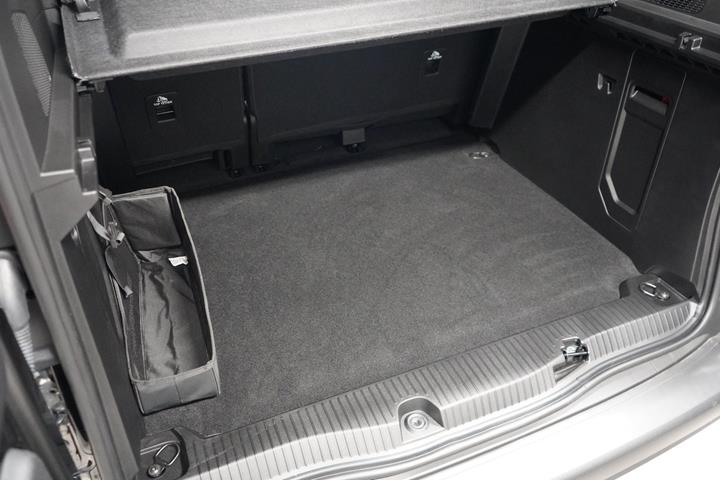 Sort Mercedes eCitan fra 2024