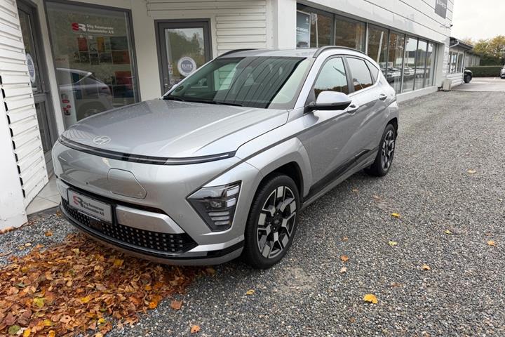 Grå Hyundai Kona fra 2024