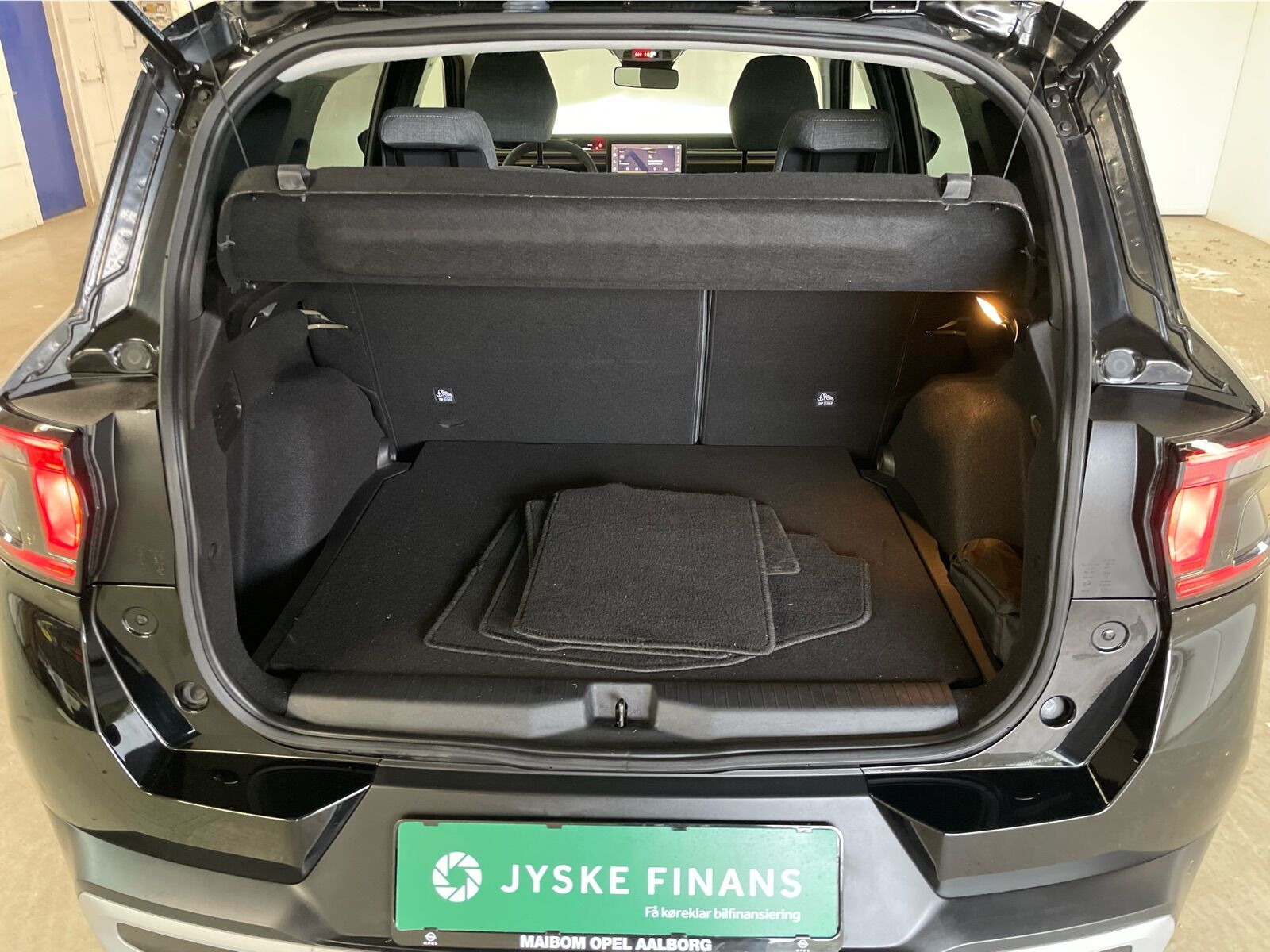 Sort Citroën e-C3 Aircross fra 2025