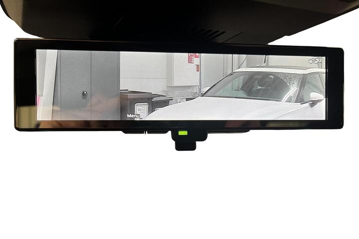 Grå Renault Scenic E-Tech fra 2026