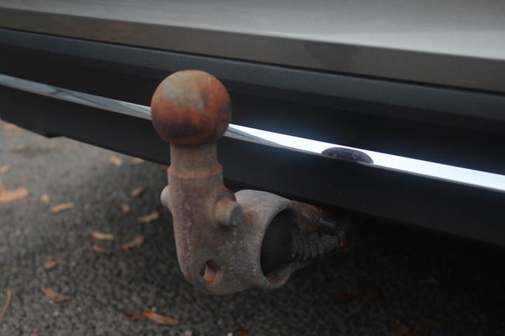 Grå Volvo V60 fra 2021