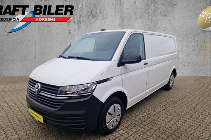 Hvid VW Transporter fra 2024