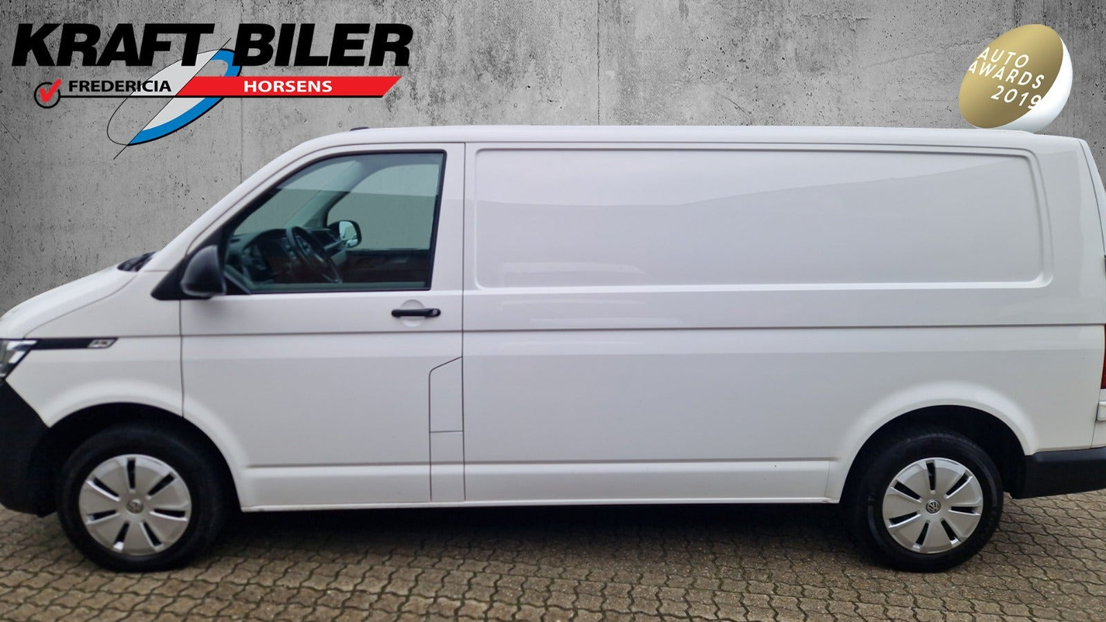 Hvid VW Transporter fra 2024