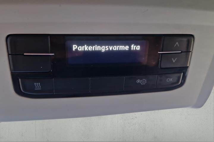 Hvid VW Transporter fra 2024