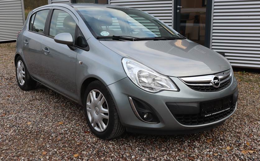 Opel Corsa 1,4 16V Cosmo