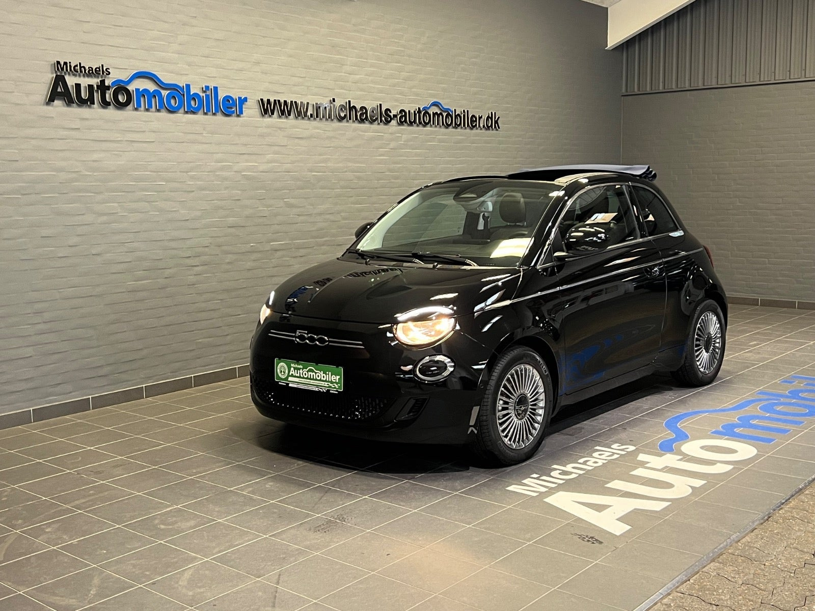 Fiat 500e 42 Icon Cabrio