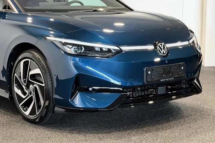 Blå VW ID.7 fra 2025