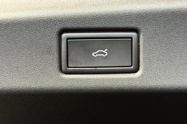 Blå VW ID.7 fra 2025