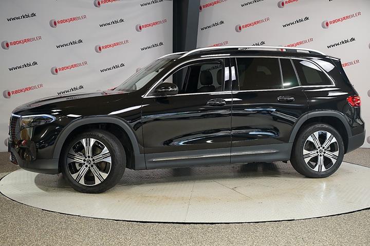 Sort Mercedes EQB250+ fra 2025