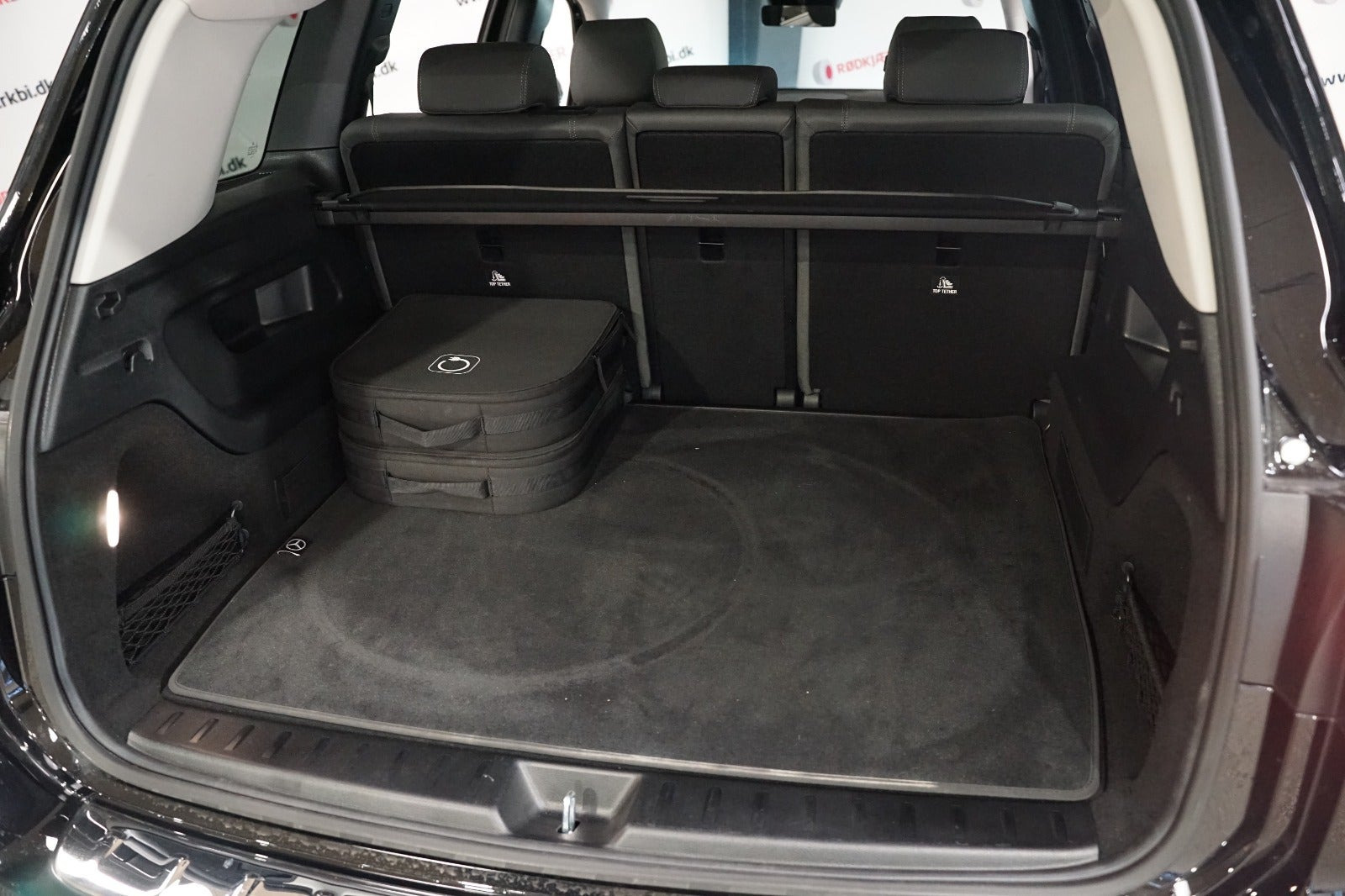 Sort Mercedes EQB250+ fra 2025