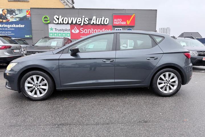 Grå Seat Leon fra 2019
