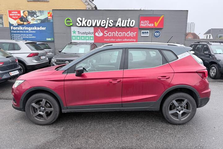 Rød Seat Arona fra 2019