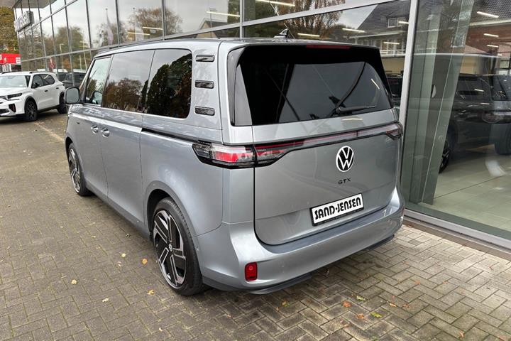Sølv VW ID.Buzz fra 2025