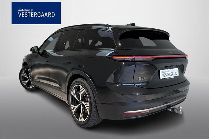 Beige Nio EL6 fra 2026