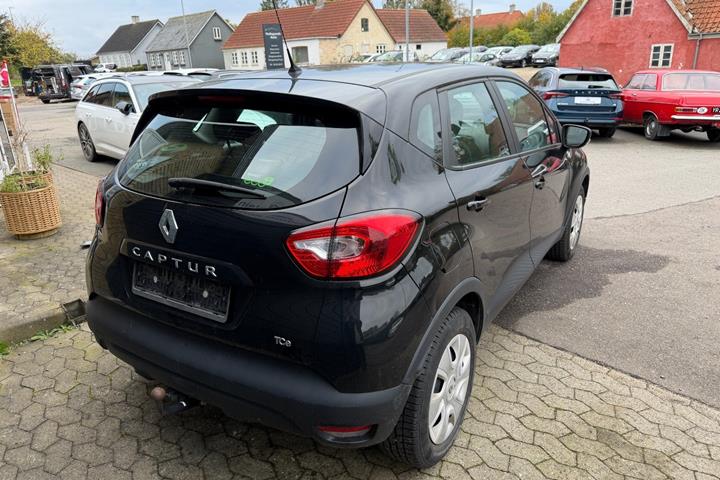 Sort Renault Captur fra 2014