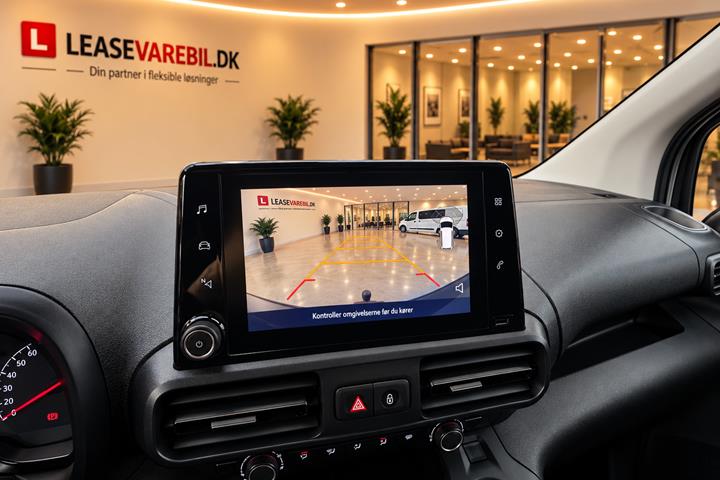 Hvid Opel Combo-e fra 2023