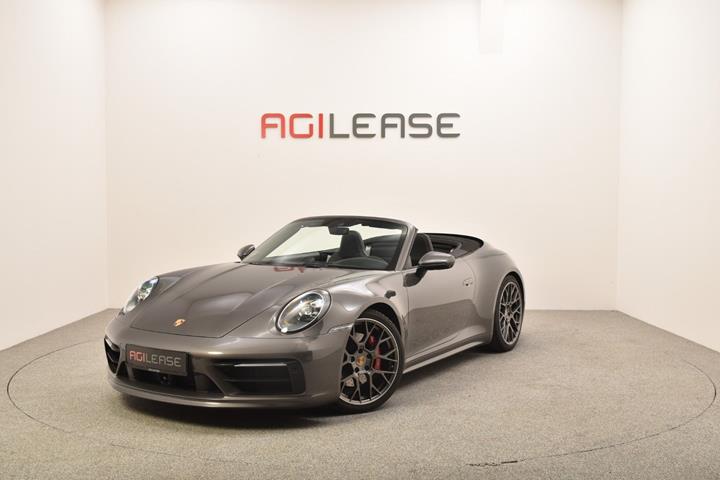 Grå Porsche 911 Carrera 4S fra 2019