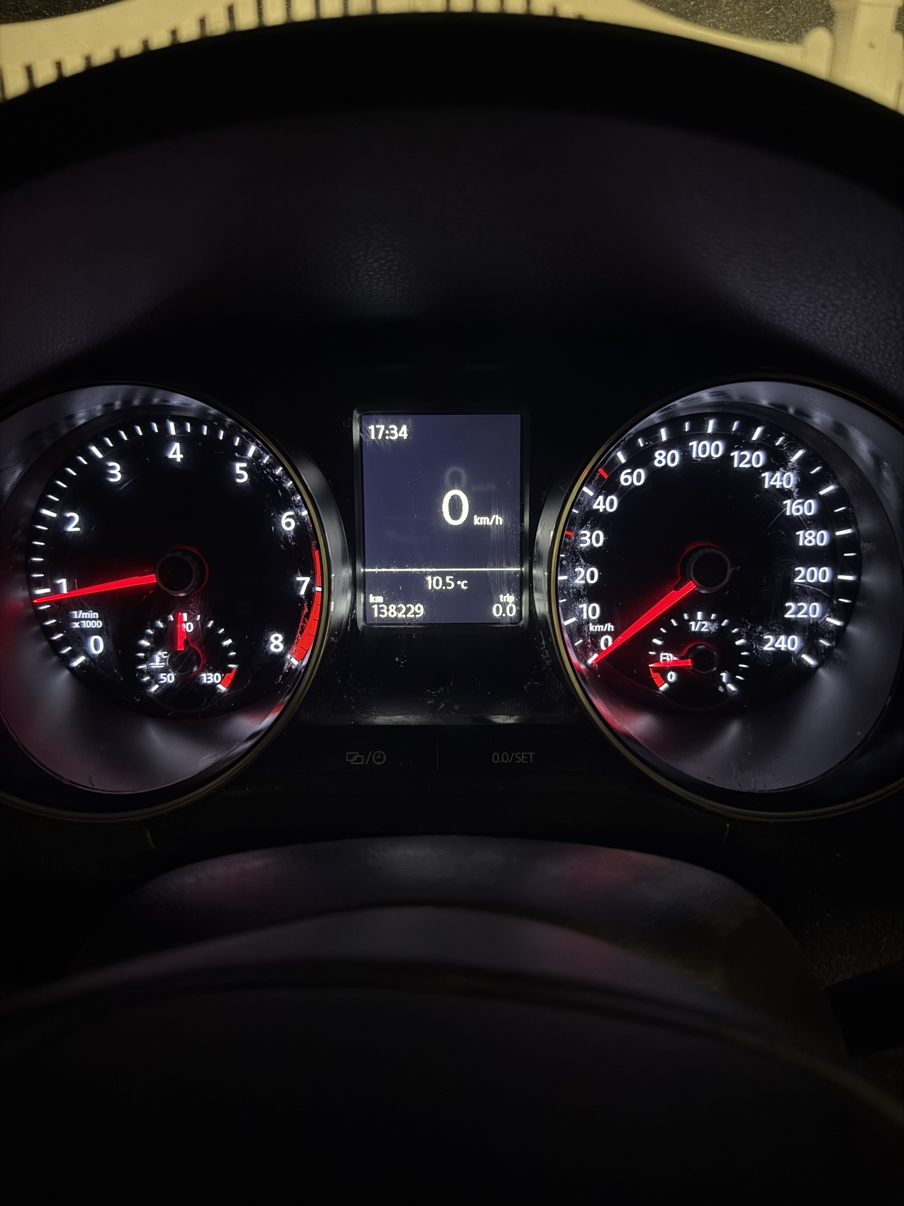 Sølv VW Polo fra 2015