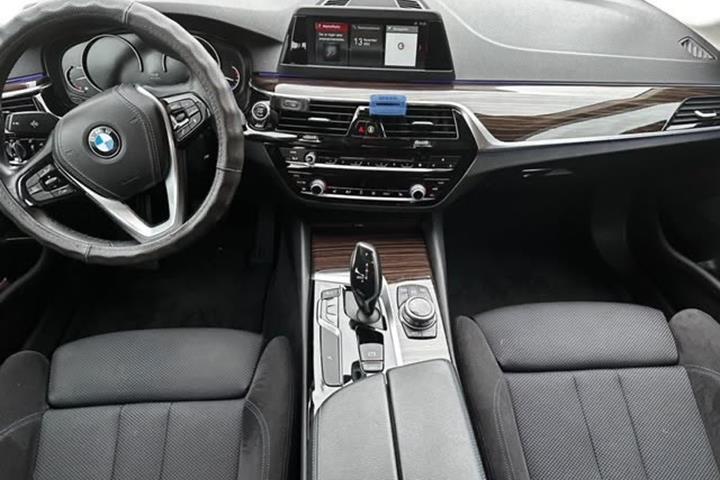 undefined BMW 520d fra 2018