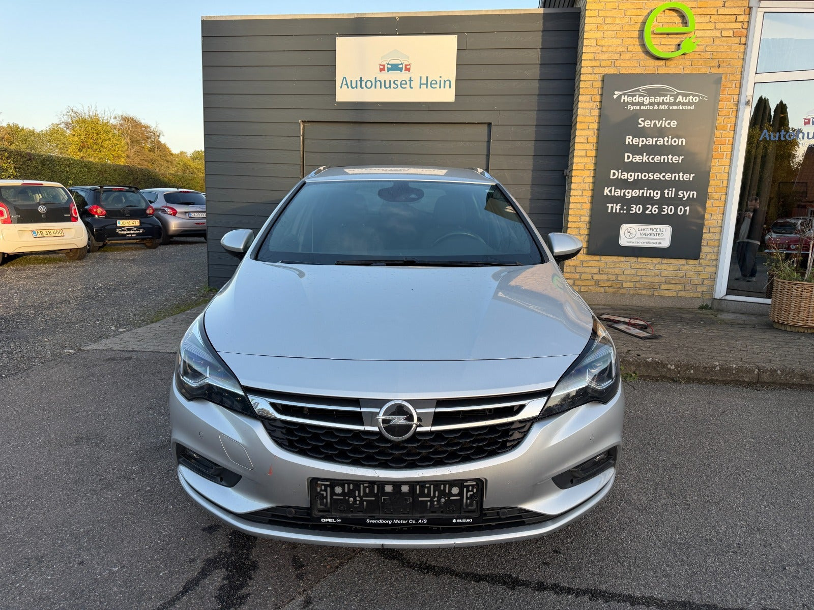 Sølv Opel Astra fra 2019