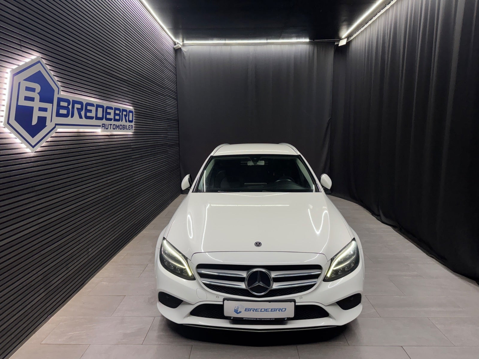 Hvid Mercedes C220 d fra 2019