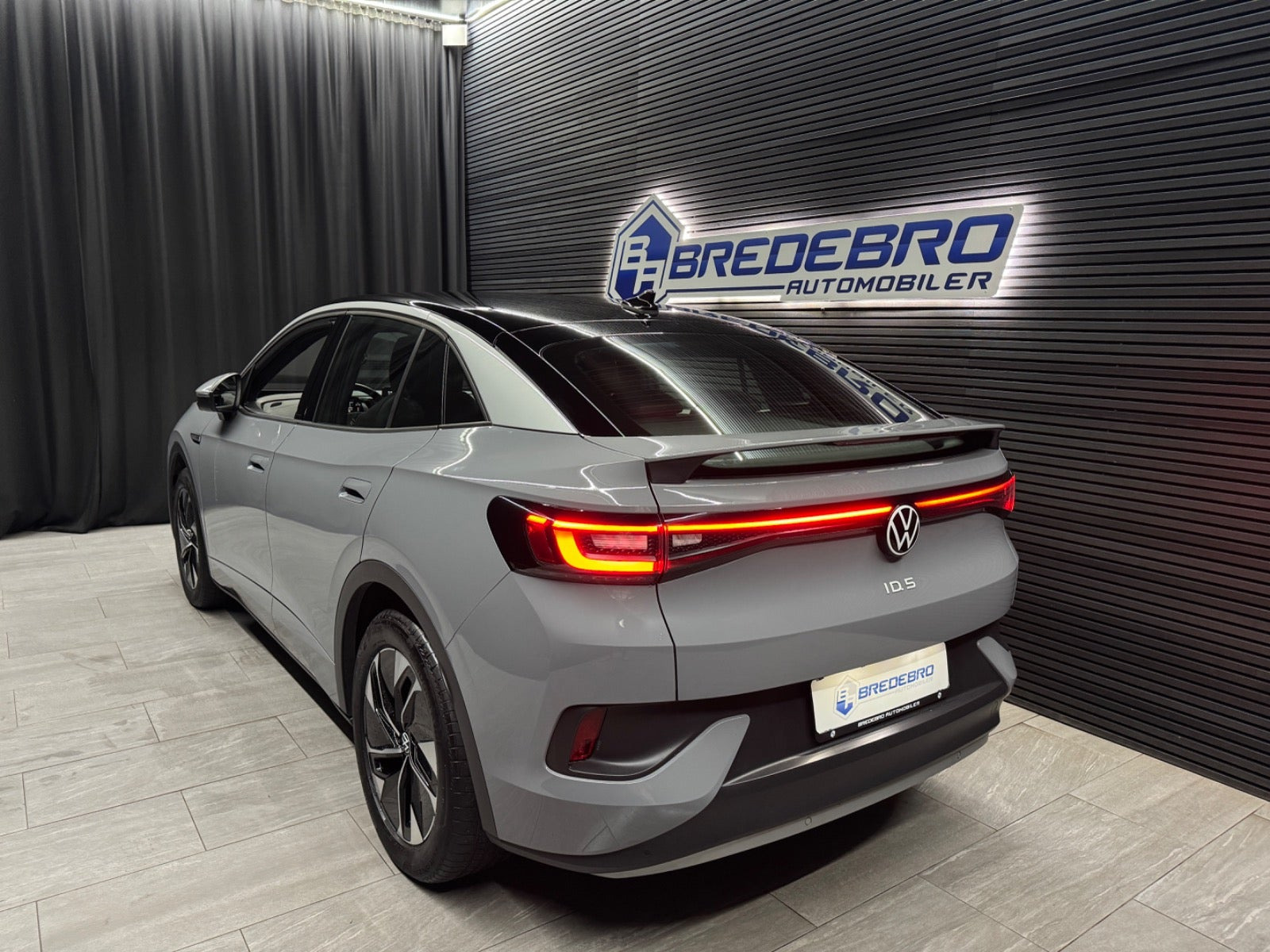 Grå VW ID.5 fra 2023