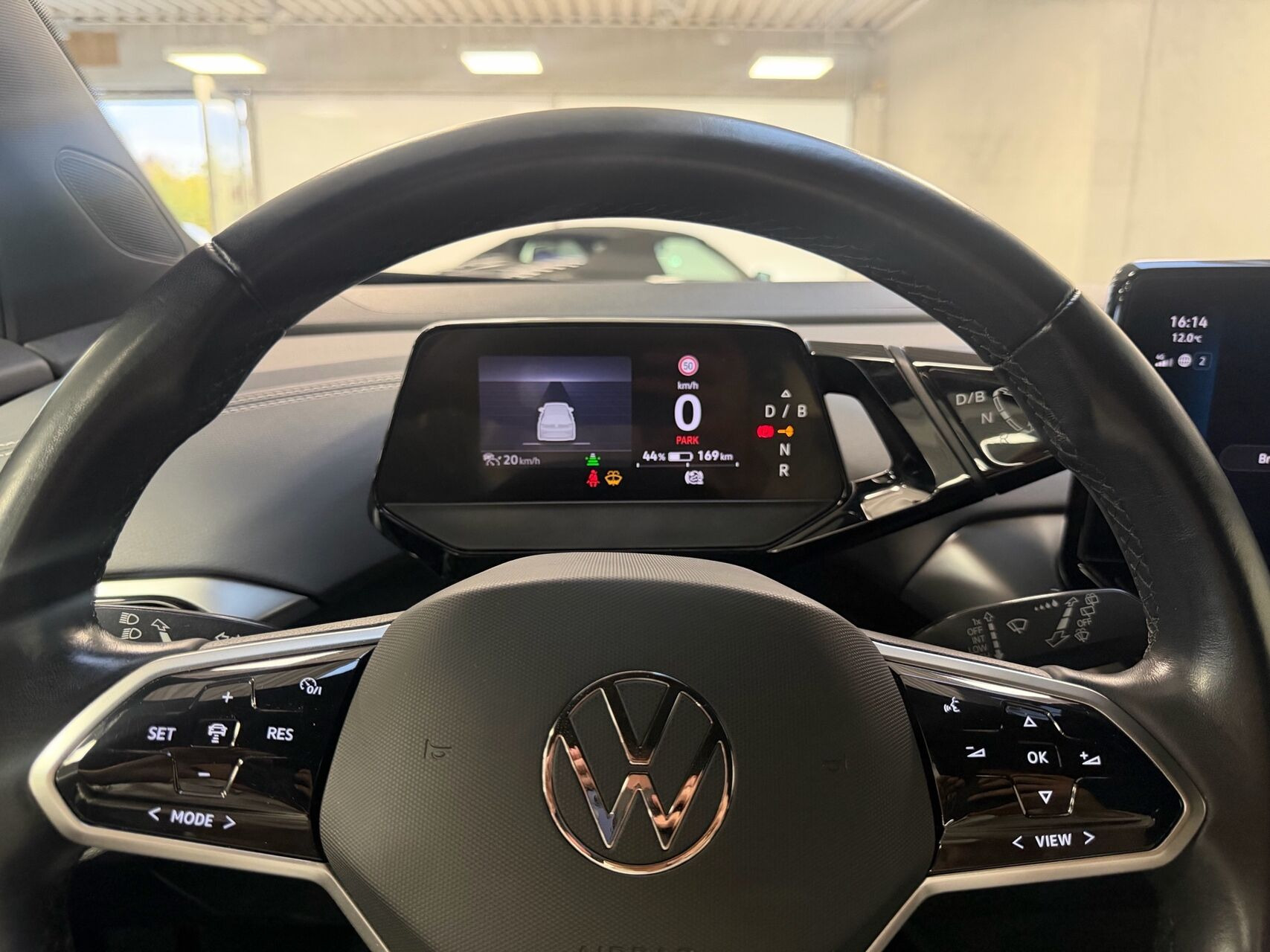 Sølv VW ID.4 fra 2022