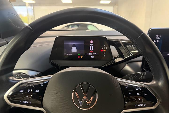 Sølv VW ID.4 fra 2022