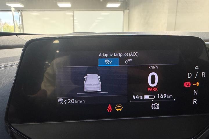 Sølv VW ID.4 fra 2022