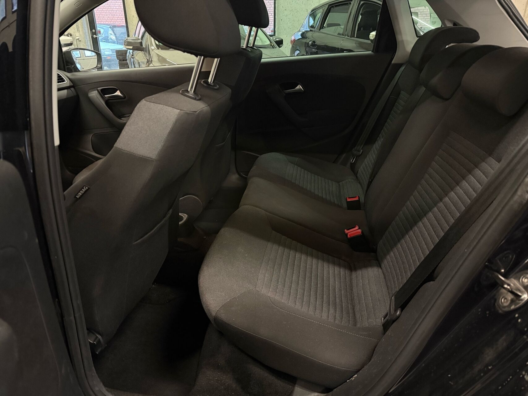 Sort VW Polo fra 2013