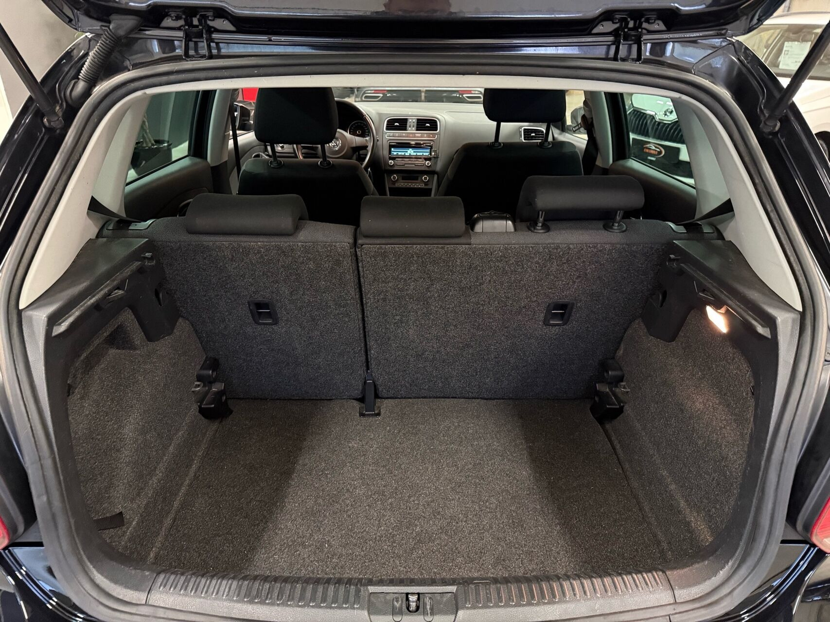 Sort VW Polo fra 2013
