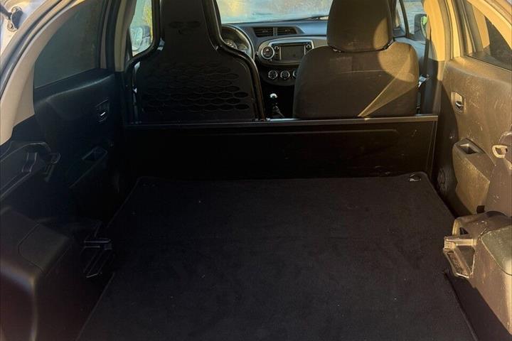 undefined Toyota Yaris fra 2012