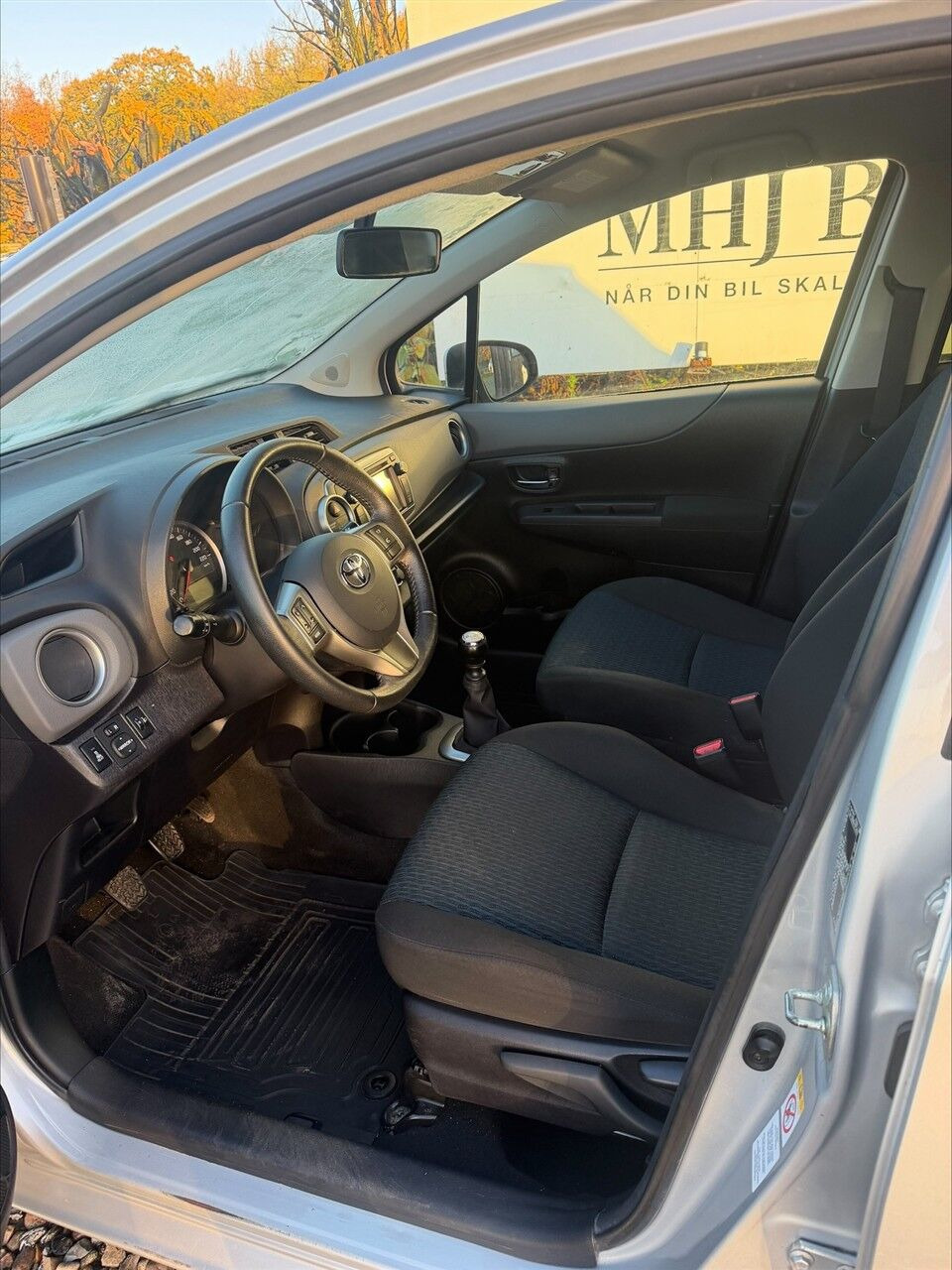 undefined Toyota Yaris fra 2012