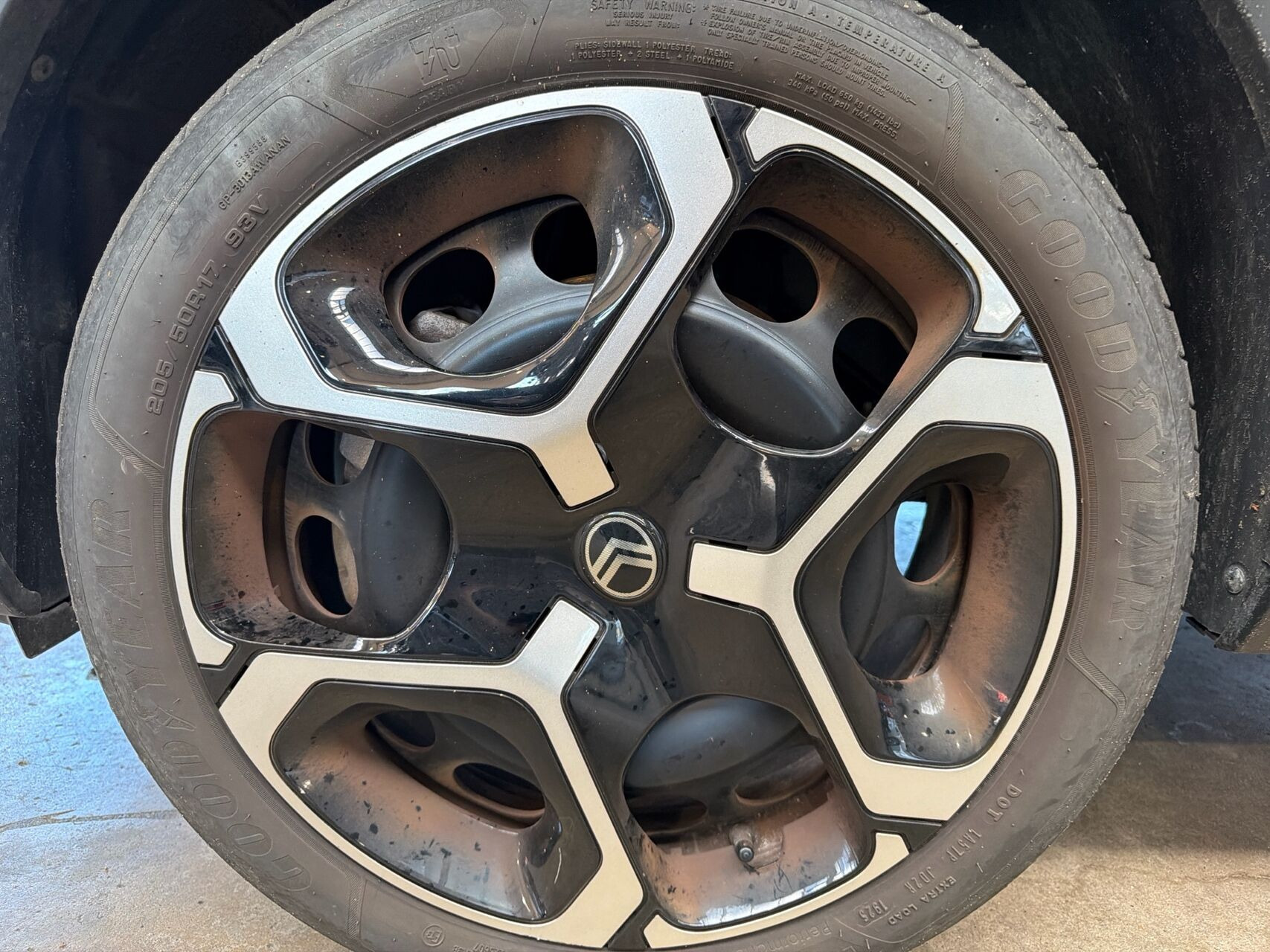 Grå Citroën ë-C3 fra 2025