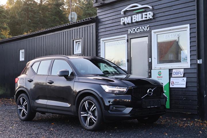 Sort Volvo XC40 fra 2021