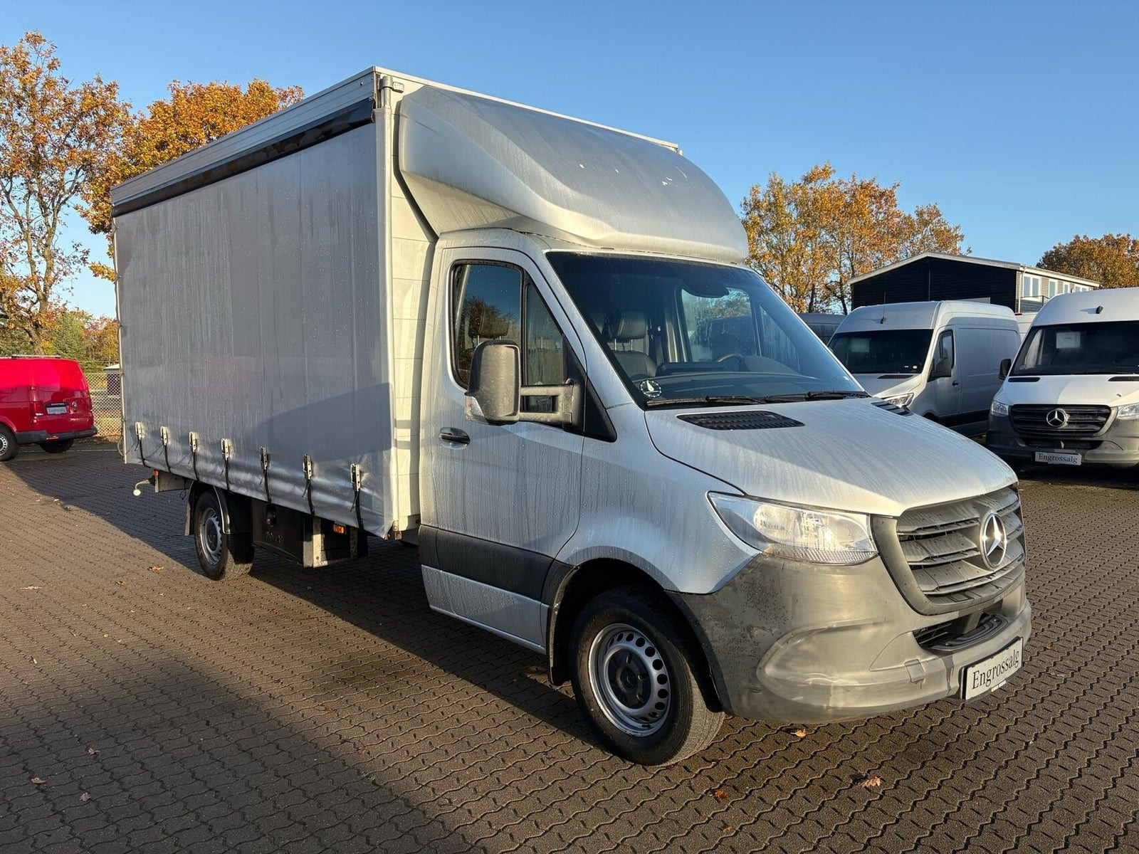 Sølv Mercedes Sprinter 316 fra 2020