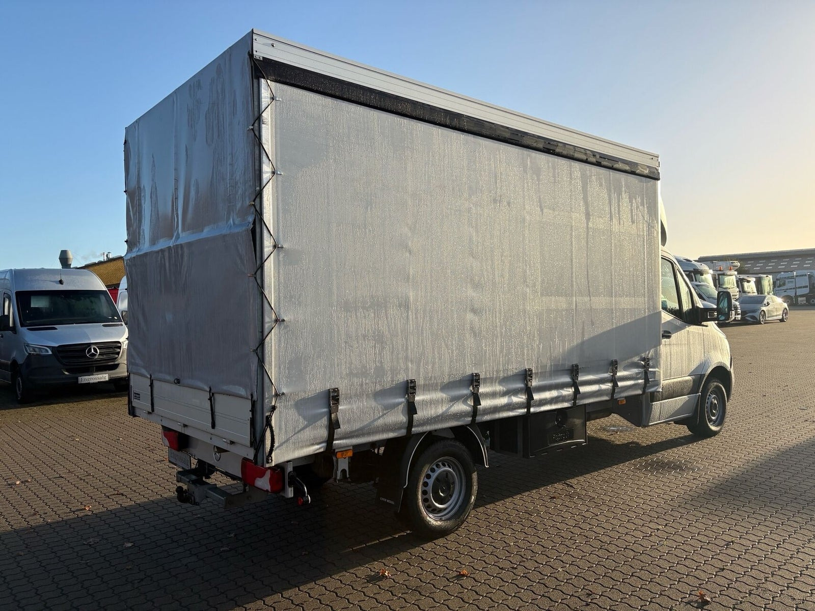 Sølv Mercedes Sprinter 316 fra 2020