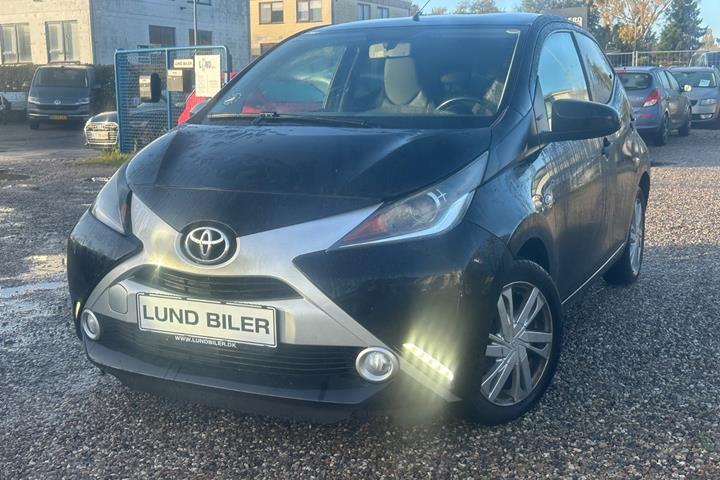 Sort Toyota Aygo fra 2017
