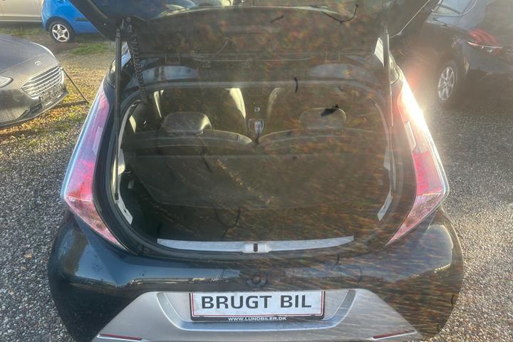 Sort Toyota Aygo fra 2017