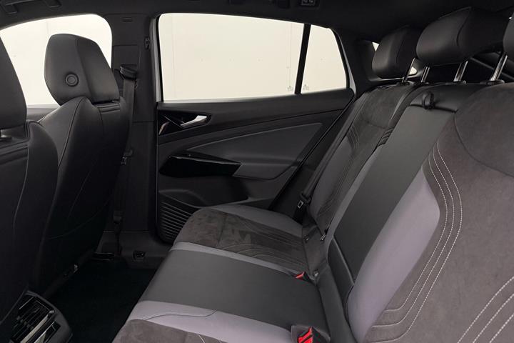 Hvid VW ID.5 fra 2023