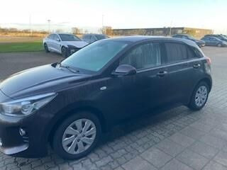 Brun Kia Rio fra 2019