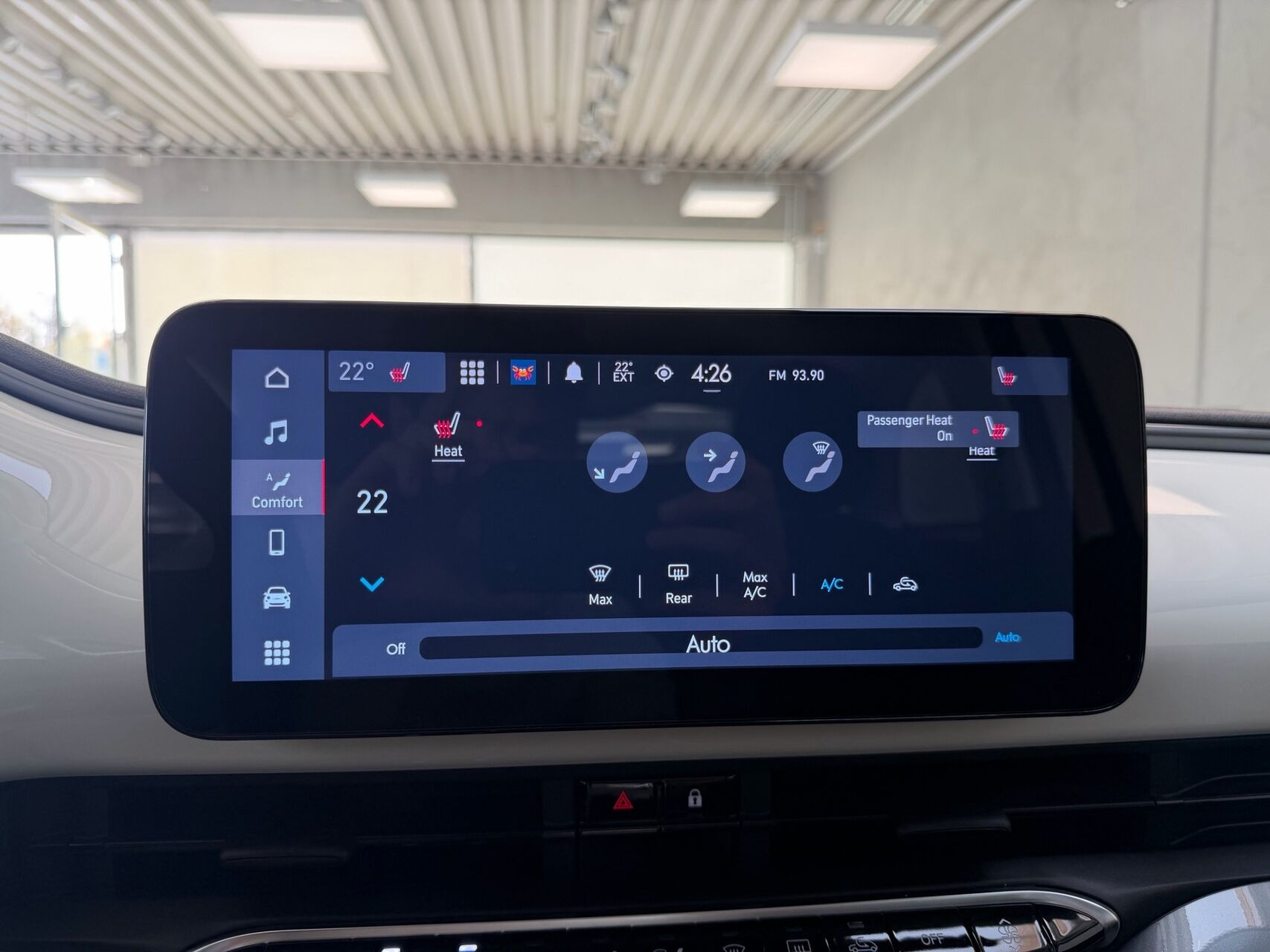 Hvid Fiat 500e fra 2023