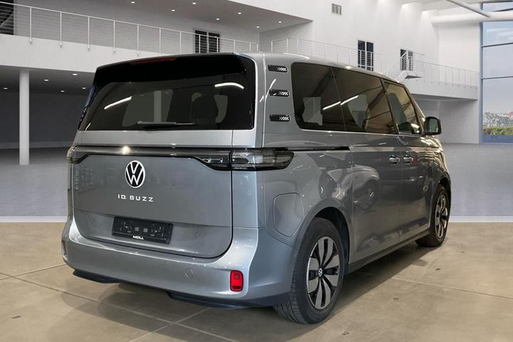 Sølv VW ID.Buzz fra 2024