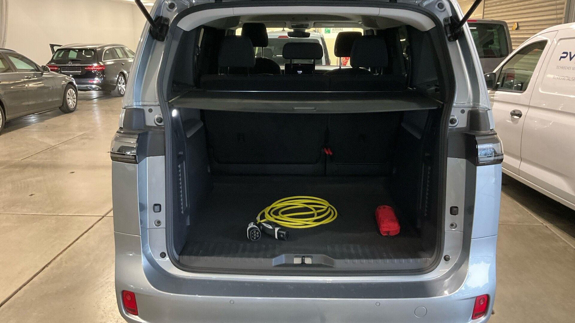 Sølv VW ID.Buzz fra 2024