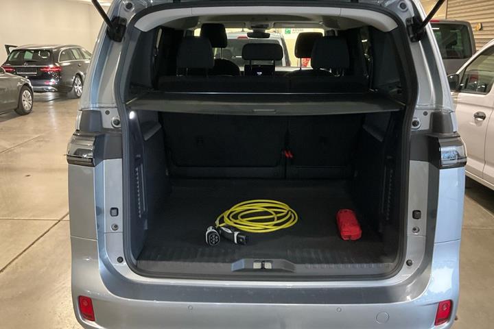 Sølv VW ID.Buzz fra 2024