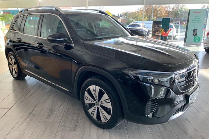 Sort Mercedes EQB250 fra 2023