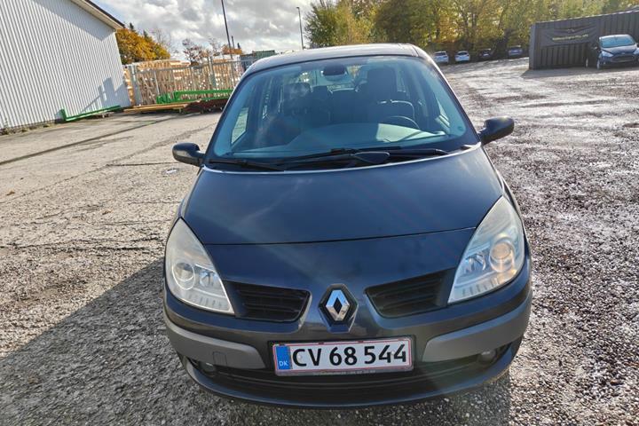 Gul Renault Grand Scenic II fra 2006
