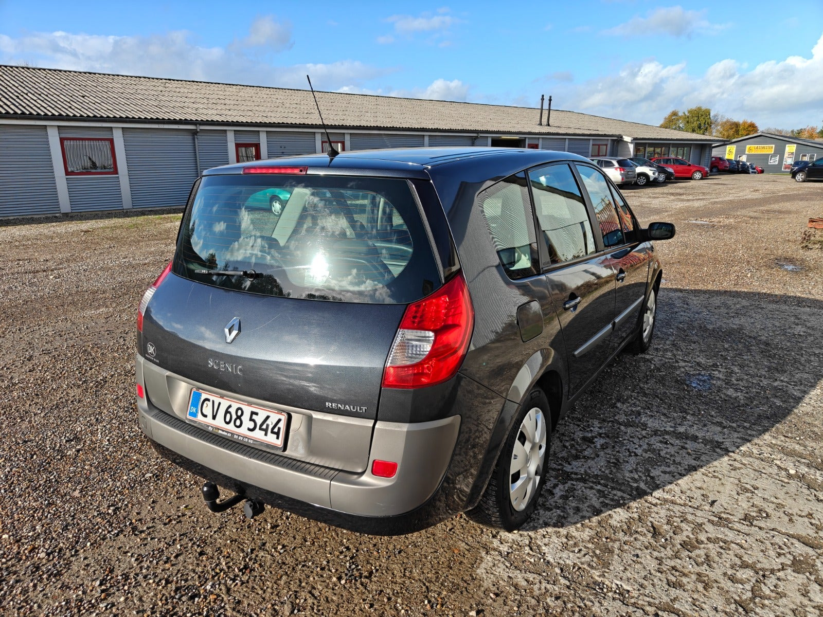 Gul Renault Grand Scenic II fra 2006