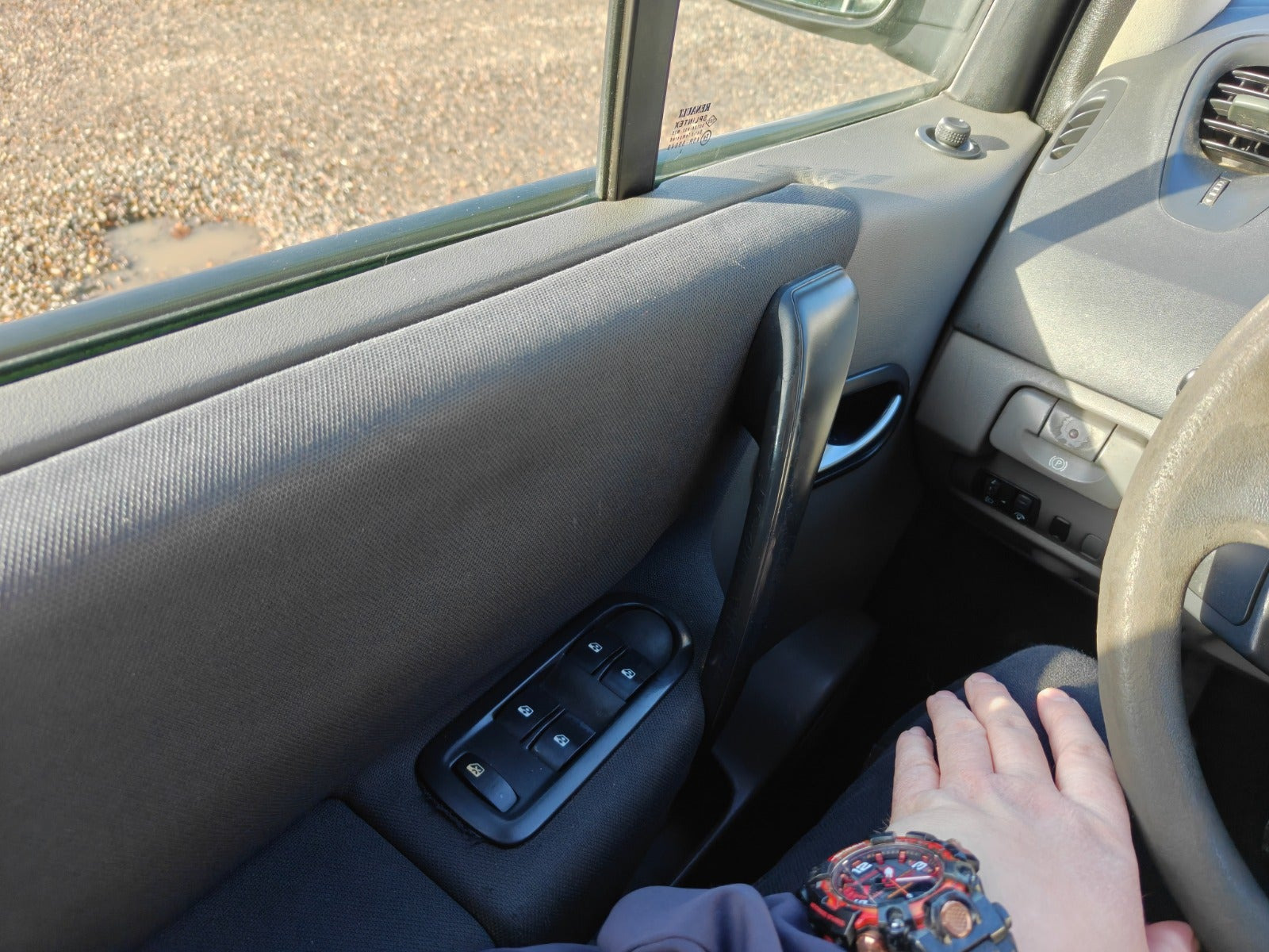 Gul Renault Grand Scenic II fra 2006
